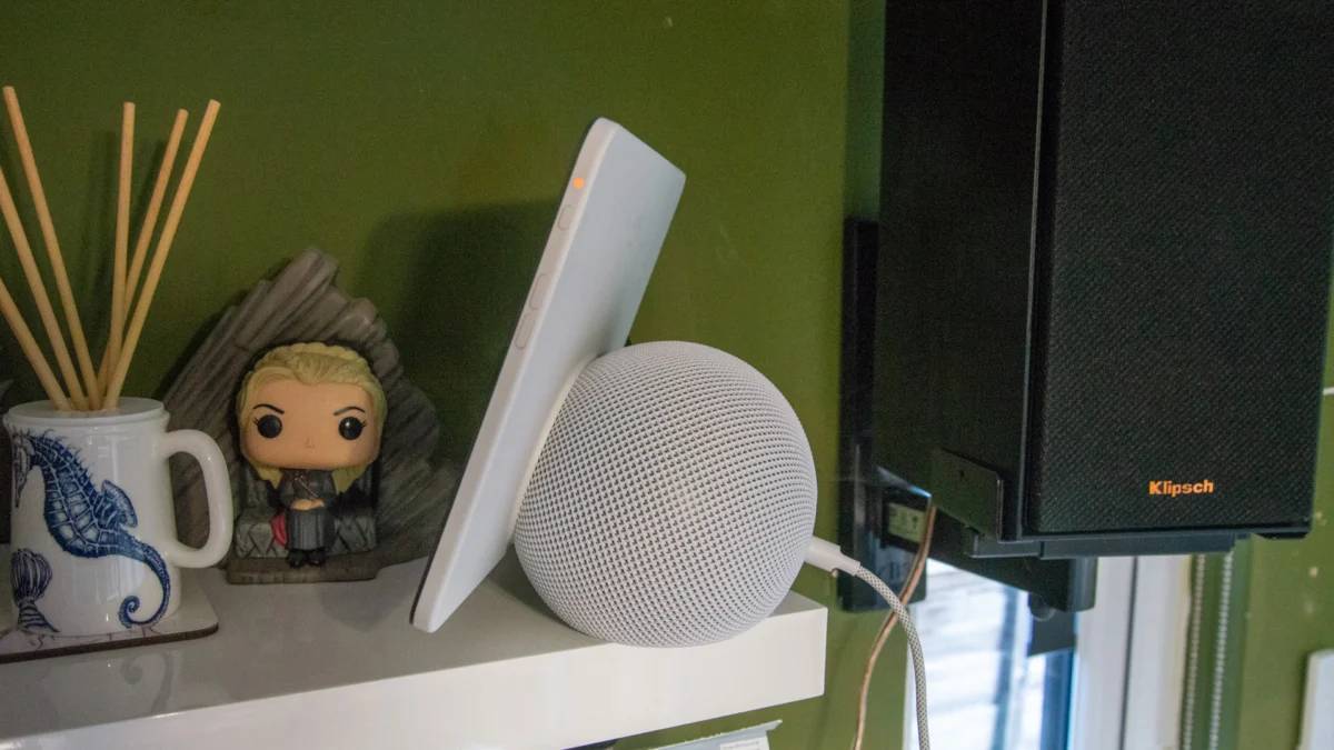 Apple’s Rumored HomePad to Feature MagSafe Wall Mounting and Doorbell Integration, Signaling a New Era for Smart Home Devices