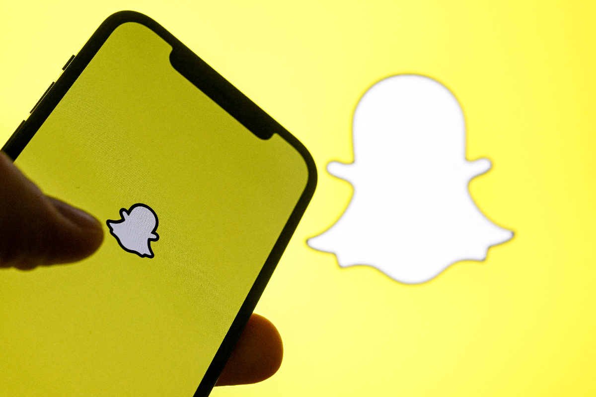 Snap’s Direct Revenue Business Soars to $1 Billion Annualized Run Rate, Fueled by 25 Million Snapchat+ Subscribers