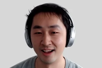 Vessi’s Director of E-commerce, Ray Hua, Navigates the Complexities of Direct-to-Consumer Growth, Diversification, and Cross-Border Market Strategies