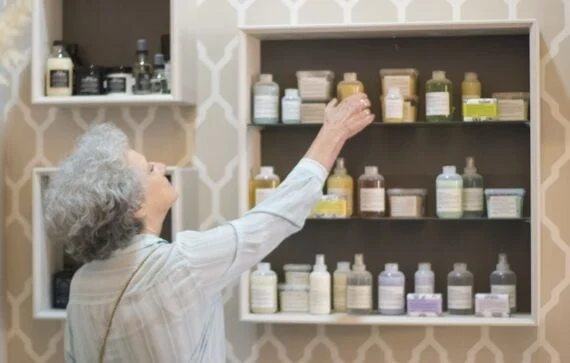 Navigating the Nuances of Physical Retail: A French Beauty Brand’s US Spa Market Entry Challenges