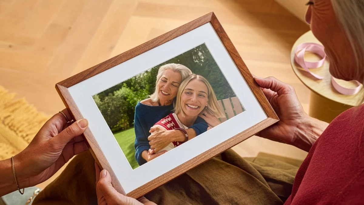 Amazon Unveils Alexa Photo Frame: Breathing Life into Digital Memories